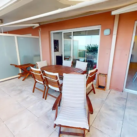3 Pieces Climatise Avec Terrasse, Garage Et Wifi A - Fr-1-196-342 Apartment