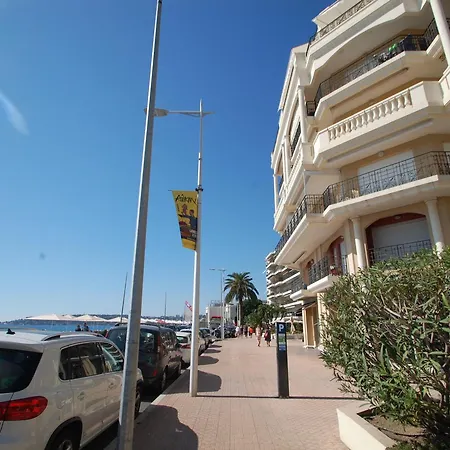 Apartment 3 Pieces Climatise Avec Terrasse, Garage Et Wifi A - Fr-1-196-342 Menton